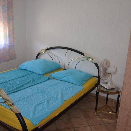 Apartmani Kemac Stara Novalja Zewnętrze zdjęcie
